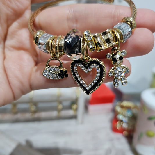 PULSERA CHARMS CORAZON OSITO NEGRO INSPIRACIÓN P