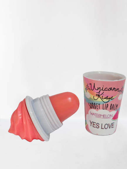 BÁLSAMO LABIAL CON FORMA DE SORBETE - YES LOVE