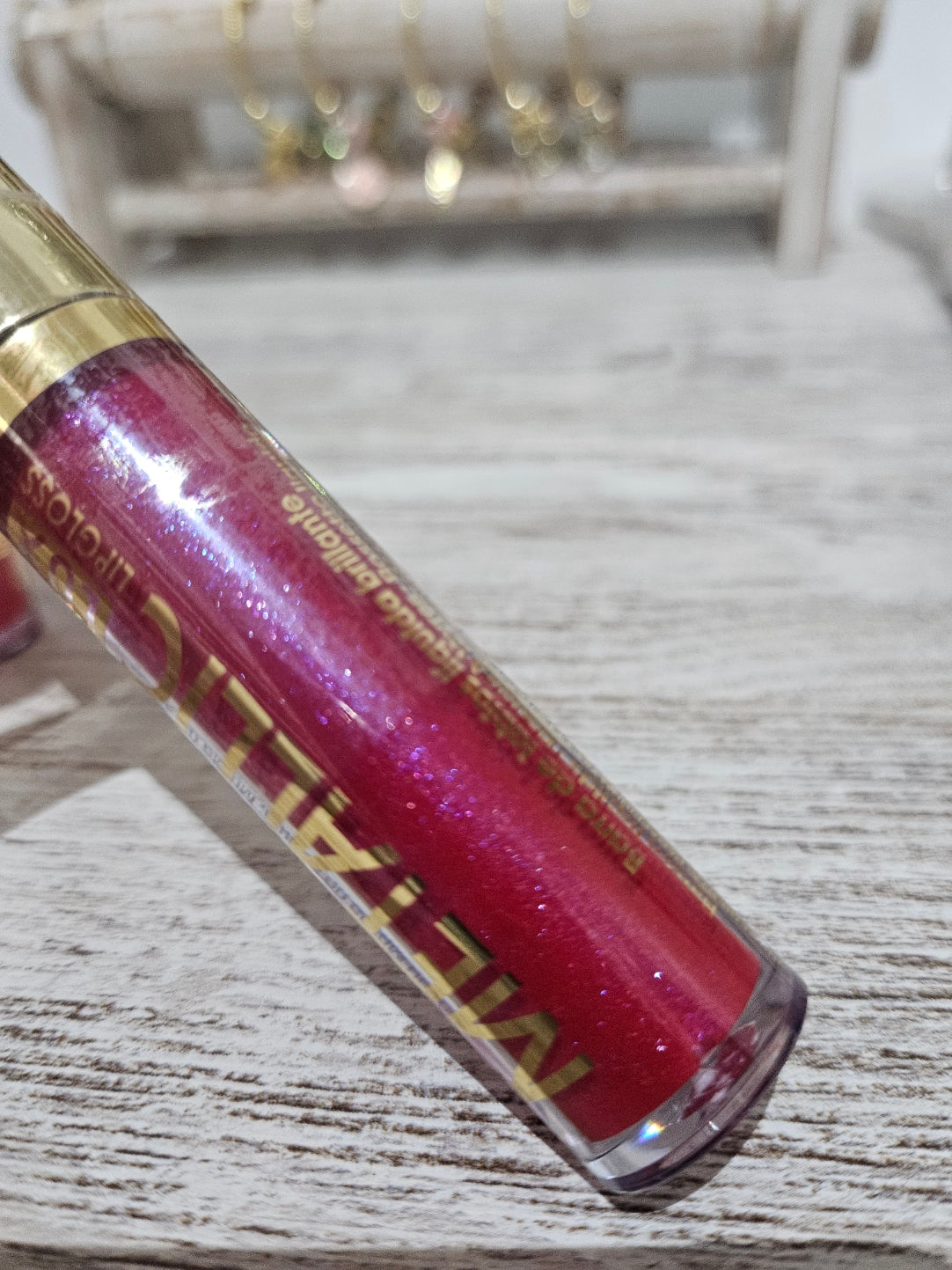 LIPGLOSS METALIC SUPER BRILLANTE CON GLITTER - LETICIA WELL