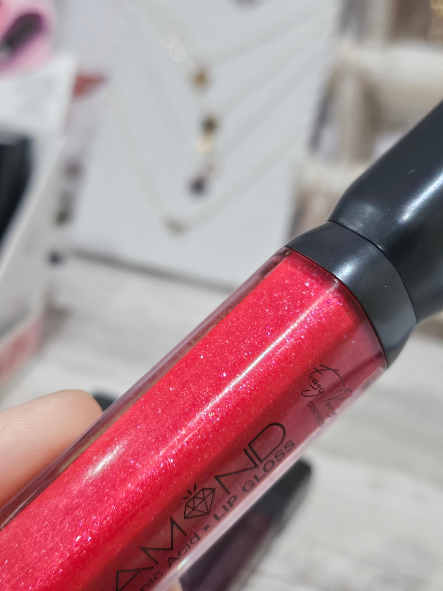 BRILLO DE LABIOS CON GLITTER Y ACIDO HYALURONICO- Easy Paris