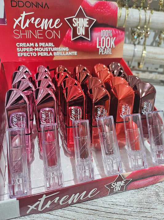 LIPSTICK XTREME SHINE ON A - DDONNA