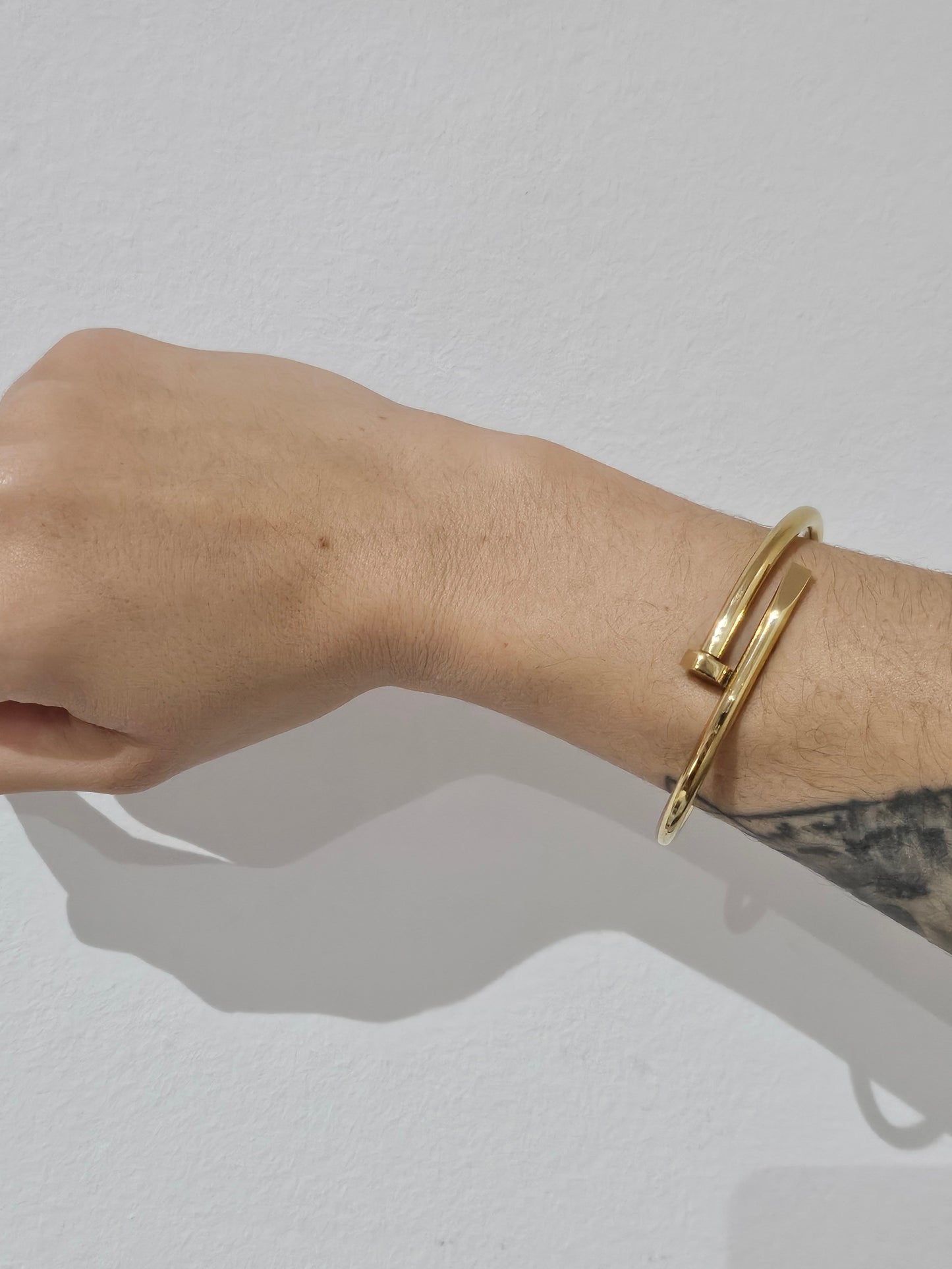 BRAZALETE CLAVO GOLD