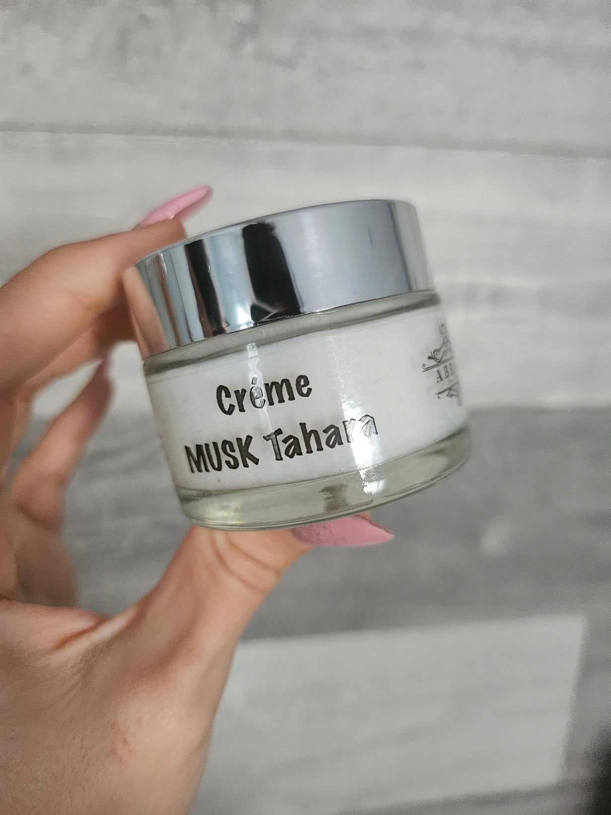 CREMA FACIAL Y CORPORAL HIDRATANTE MUSK AL TAHARA