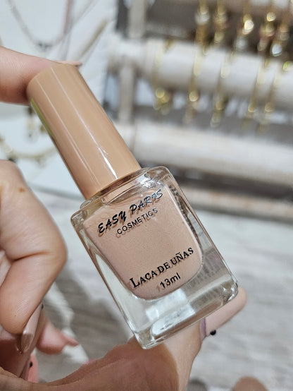 ESMALTE DE UÑAS COLORES NUDE