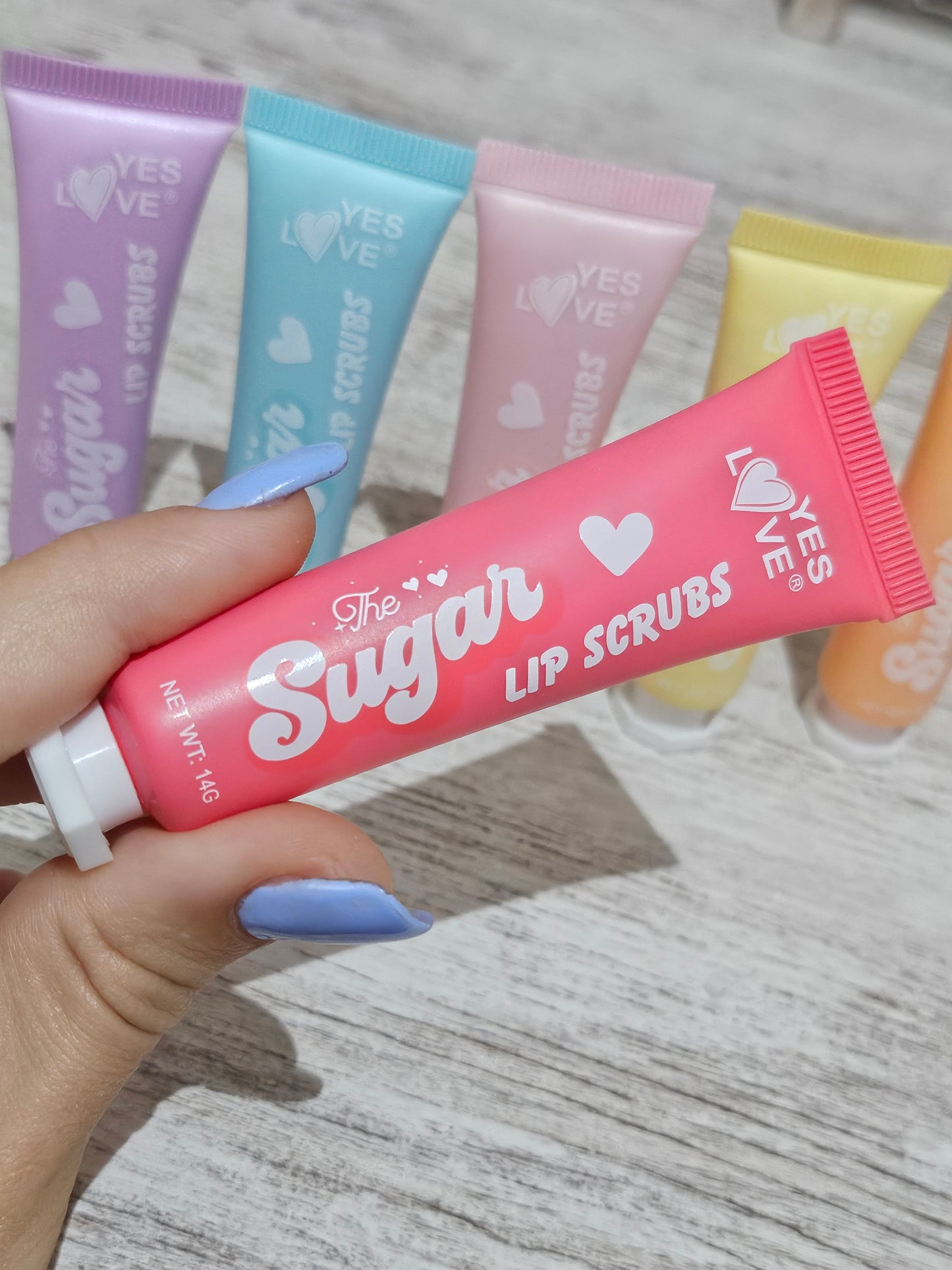 BÁLSAMO EXFOLIANTE PARA LABIOS THE SUGAR - YES LOVE