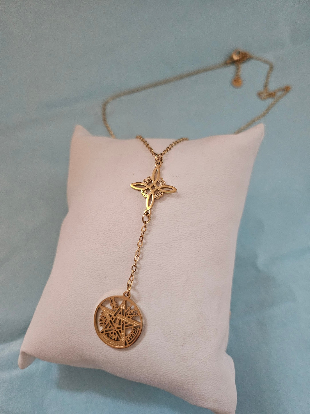 COLLAR doble protección Nudo De Bruja Tetragramaton