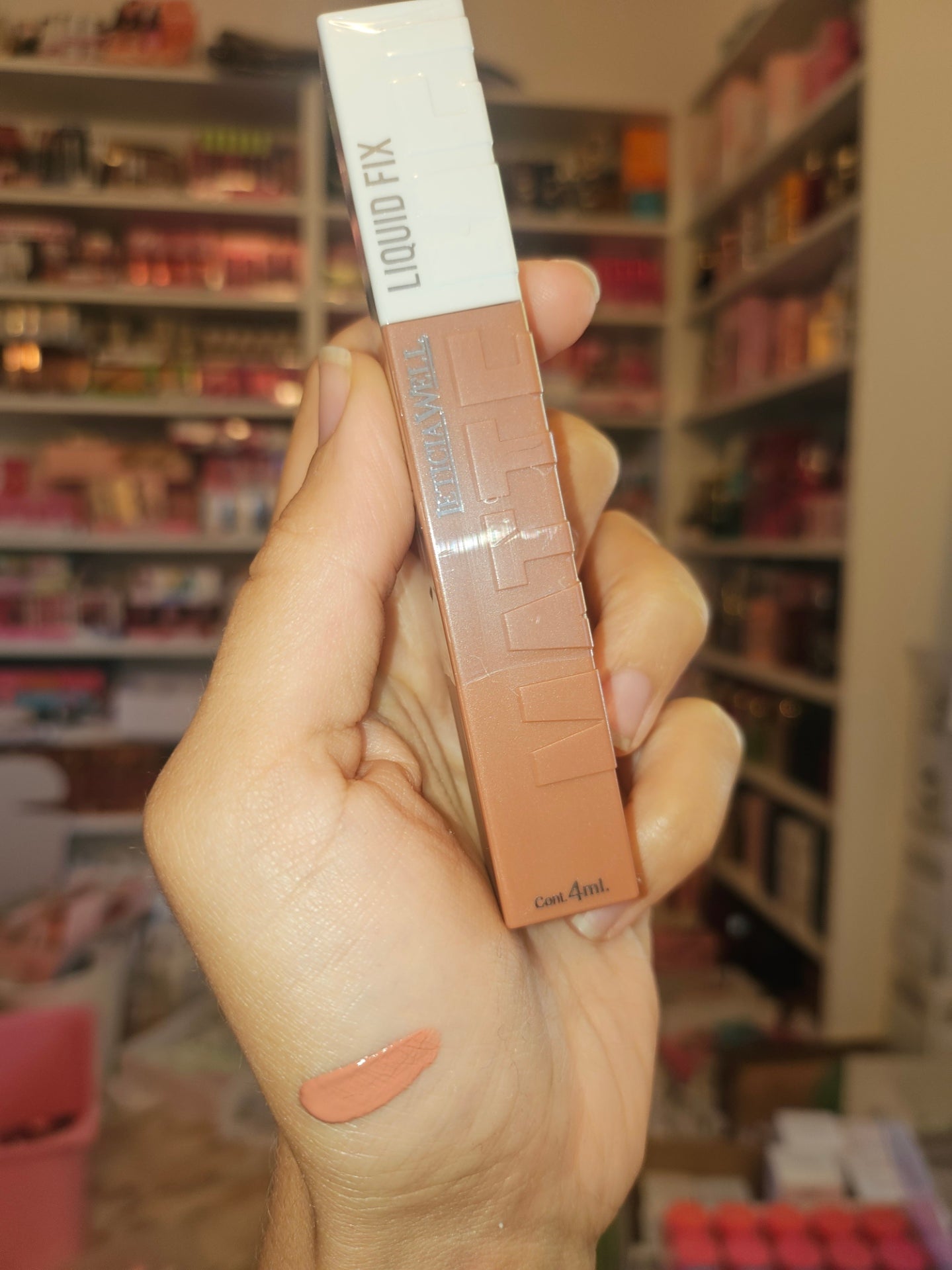 LABIAL LIQUID FIX MATTE ME 24H - LETICIA WELL