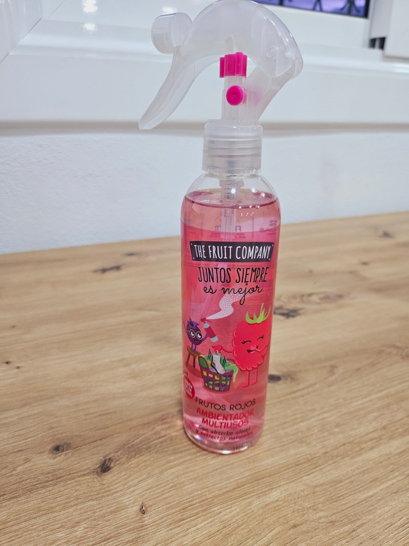 SPRAY AMBIENTADOR FRUTOS ROJOS MULTIUSOS - The Fruit Company