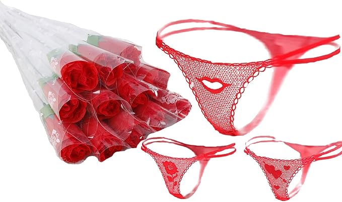 Tanguita sexy escondido en una rosa roja
