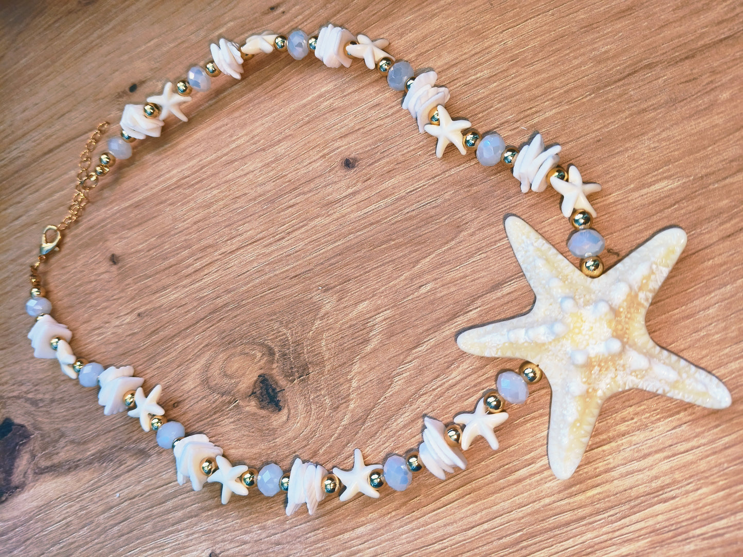 Collar Estrella Marina piedras colores vibrantes